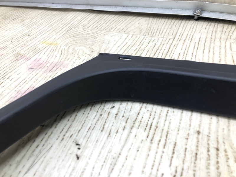 Накладка двери внутренняя задняя правая ESCAPE 12-19