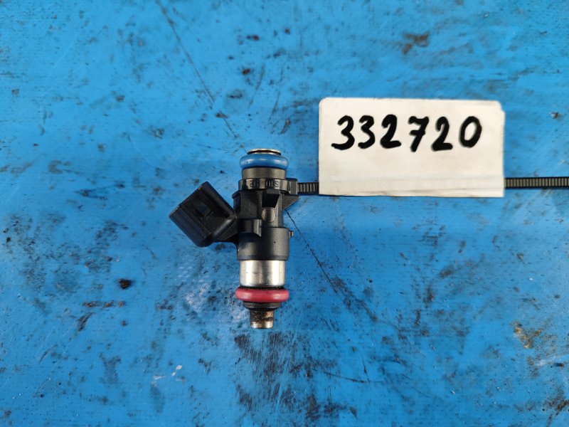 Запчасть форсунка топливная CHRYSLER 200 10-14 2013 3.6 ERB RL184085AC Б/У Форсунка топливная CHRYSLER 200 10-14 2013 3.6 ERB RL184085AC Б/У