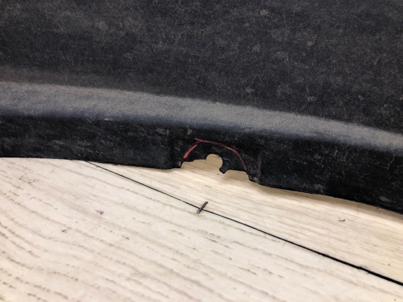 Подкрылок LX570 15-