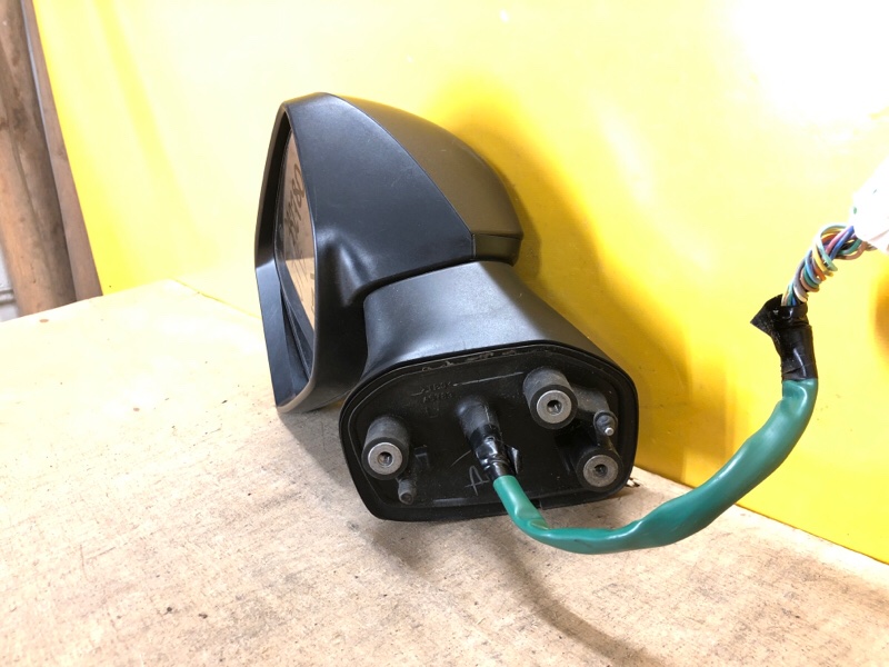 Зеркало левое OUTBACK BS 14-21