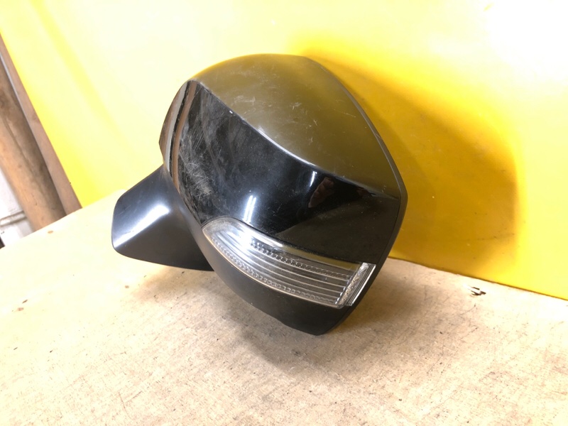 Зеркало левое OUTBACK BS 14-21