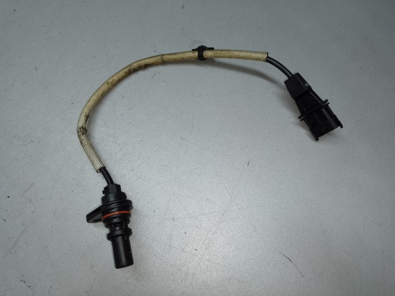 Датчик положения коленвала KIA OPTIMA JF 15-20 2.4 39180-2G000 Б/У