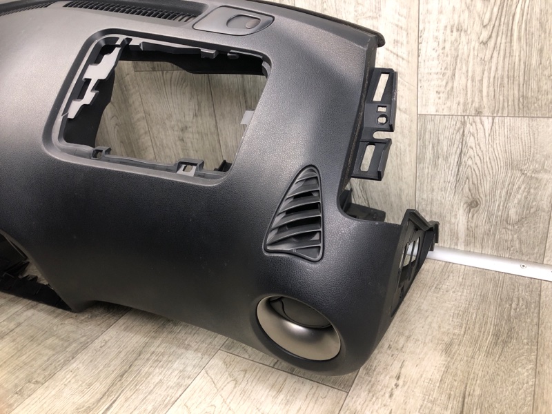 Торпедо JUKE 10-19 2011 1.6 MR16DDT