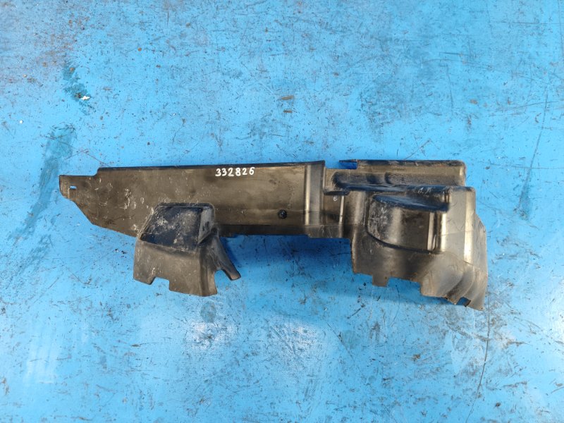 Дефлектор радиатора правый FORD MUSTANG 15- 2017 3.7 C37PDED FR3B-8102-CD Б/У