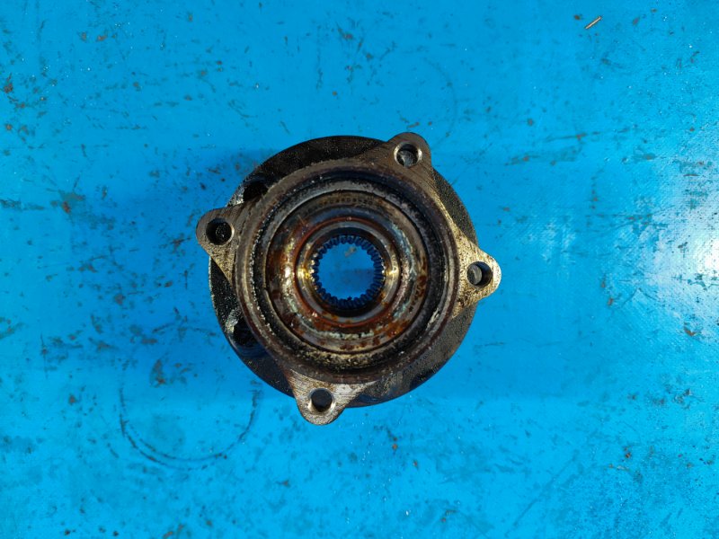 Ступица передняя PRIUS - 20 03-11 2006 1NZ-FXE 1.5L