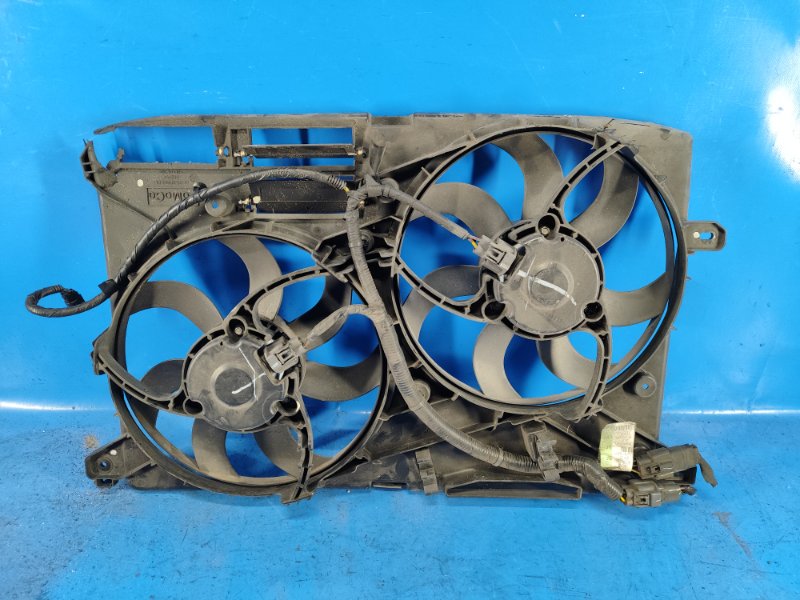 Диффузор вентилятора основного радиатора FUSION 14- 2014 C25HDEX