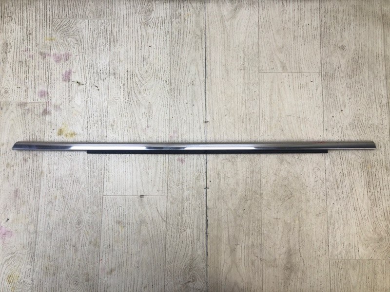 Молдинг двери задний правый CHRYSLER 200 14-16 2015 UF 2.4 ED6 68144976AD Б/У