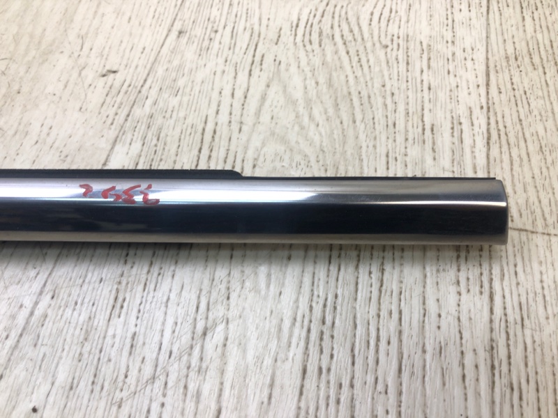 Молдинг двери задний правый 200 14-16 2015 UF 2.4 ED6