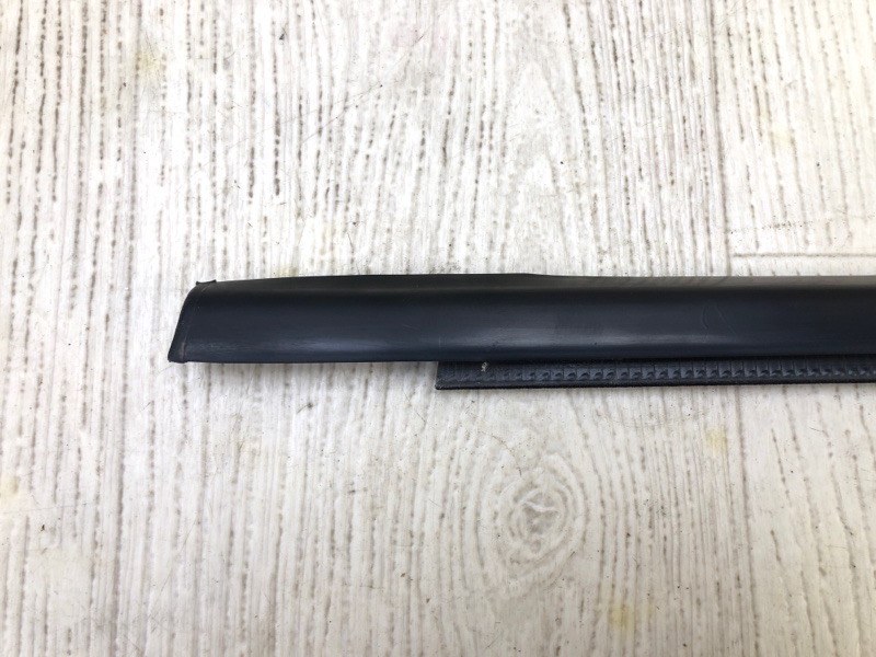 Молдинг двери задний левый FORD FOCUS 10-18 CB8 2.0 XQDA