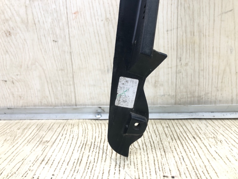 Накладка двери внутренняя передняя правая FOCUS 10-18 2015 CB8 2.0 XQDA