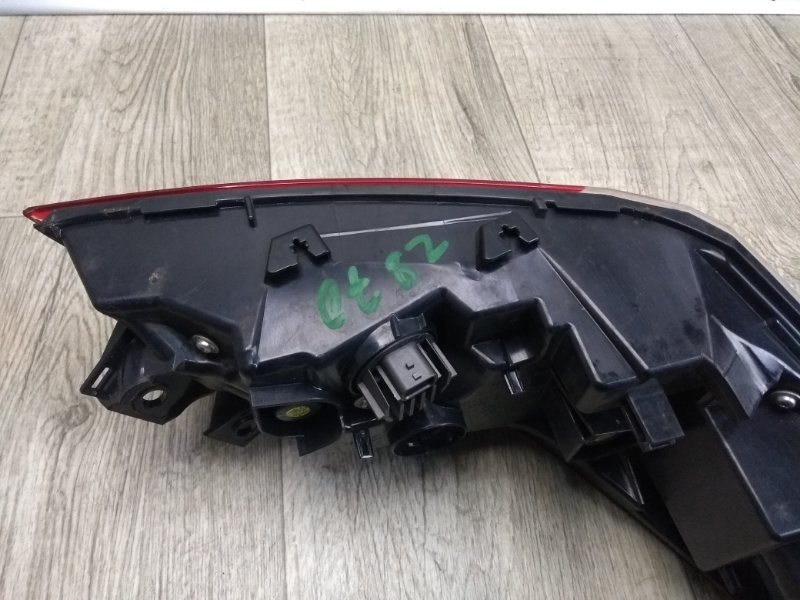 Фонарь наружный правый CAMRY 70 17- 2020 GSV70 2.5 A25AFKS Фонарь наружный правый CAMRY 70 17- 2020 GSV70 2.5 A25AFKS