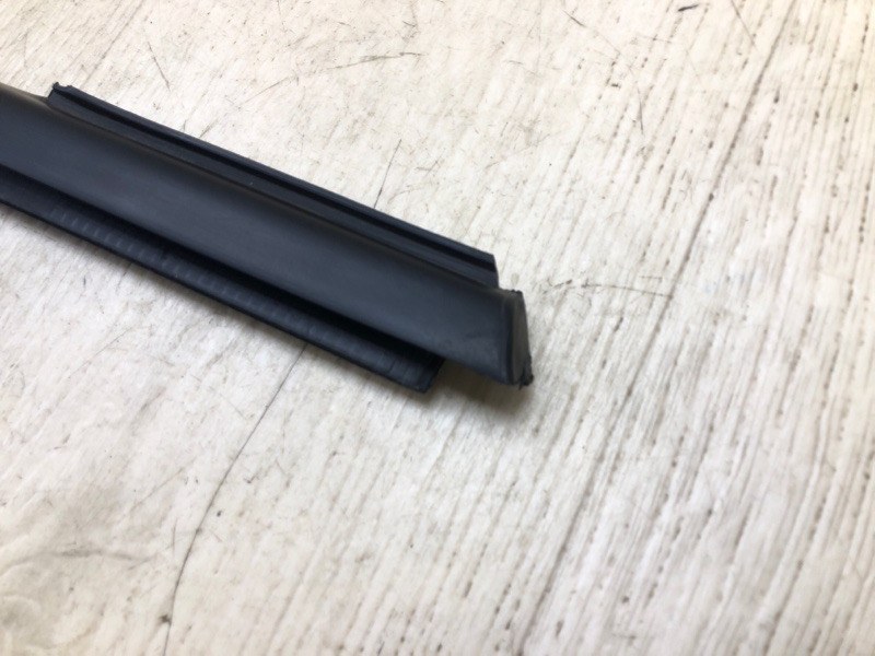 Молдинг двери передний правый FOCUS 10-18 2015 CB8 2.0 XQDA