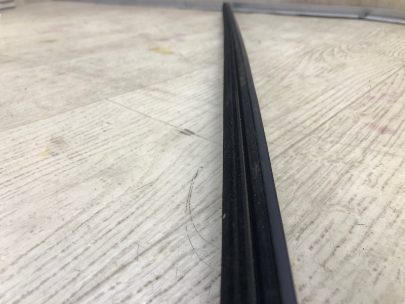 Молдинг двери передний правый FOCUS 10-18 2015 CB8 2.0 XQDA