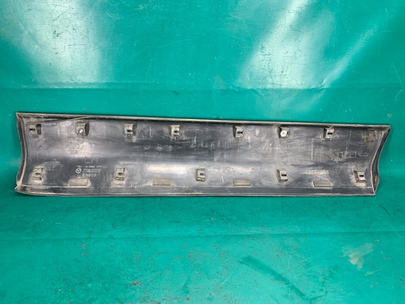 Накладка двери передняя левая CX-9 06-16 2009 Внедорожник 3.7