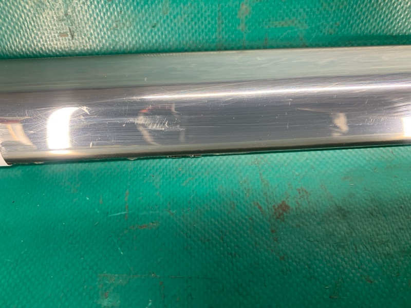 Накладка двери передняя левая SUZUKI KIZASHI 09-14 RE91 J24B