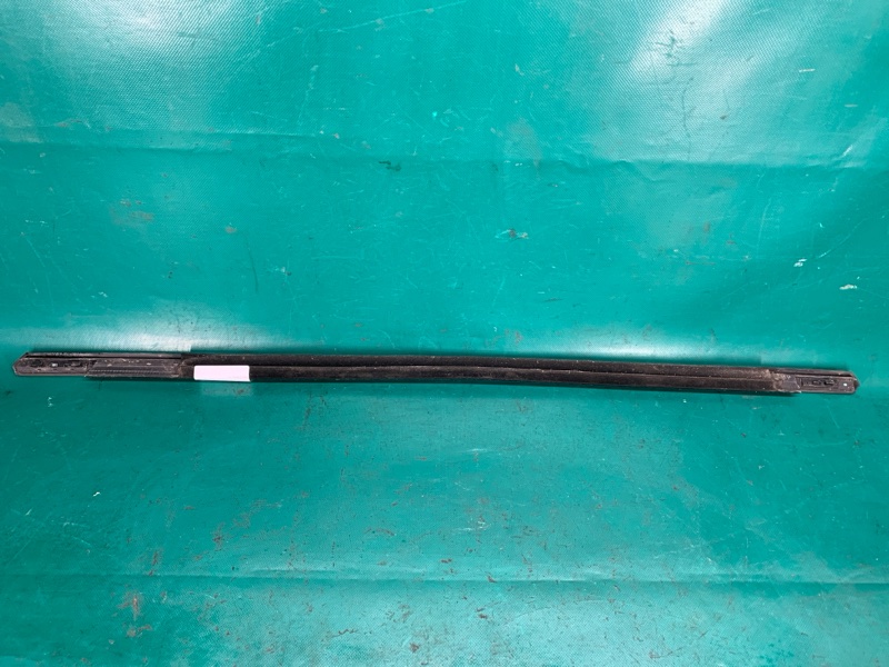 Молдинг двери задний левый FORD FOCUS 10-18 Хетчбек 2.0 C20HDEX