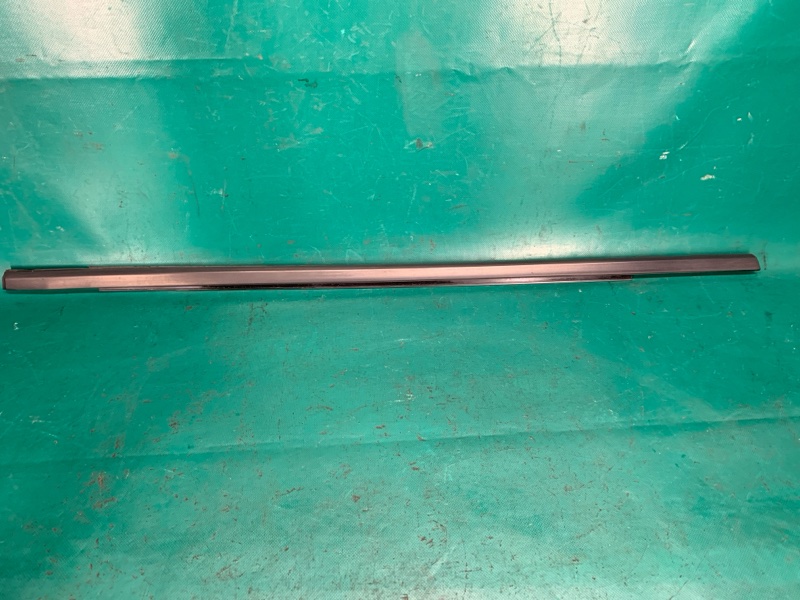 Запчасть молдинг двери задний левый JEEP CHEROKEE 14- 2019 3.2L 6 68156 233AD Б/У Молдинг двери задний левый JEEP CHEROKEE 14- 2019 3.2L 6 68156 233AD Б/У