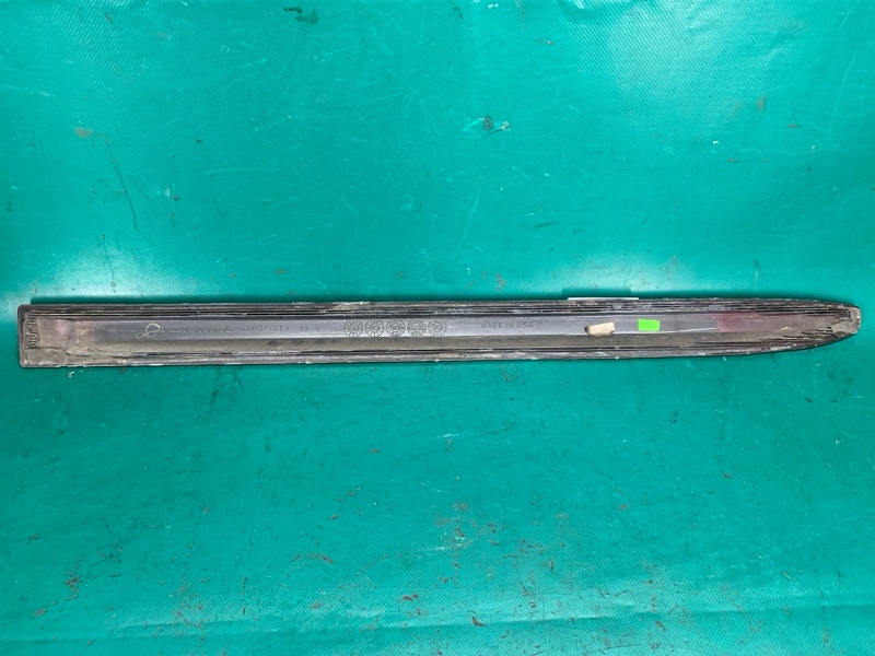 Накладка двери задняя правая ACURA MDX (YD2) 06-13 Внедорожник 3.7 J37A1