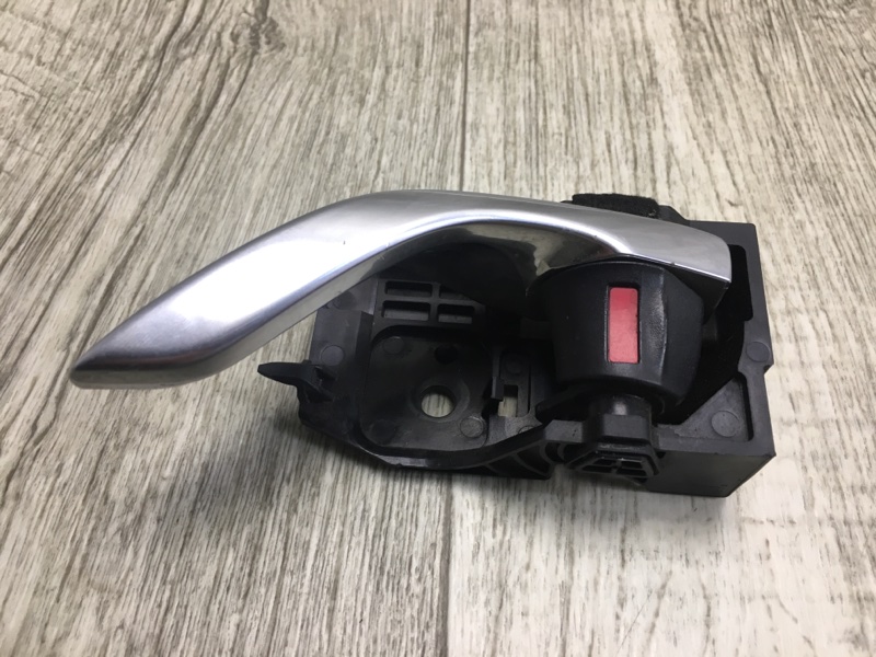 Ручка двери внутренняя левая 6 GJ 12- 2015 GJ 2.5 PYY1 Ручка двери внутренняя левая 6 GJ 12- 2015 GJ 2.5 PYY1