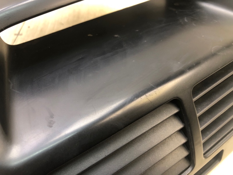 Накладка торпедо центр. GRAND VITARA 05-15 2005 Внедорожник 2.0 J20A