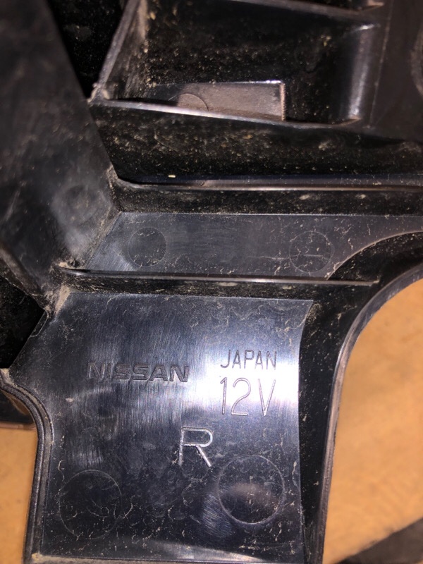 Фонарь наружный правый X-TRAIL/ROGUE T32 13-20 Фонарь наружный правый X-TRAIL/ROGUE T32 13-20