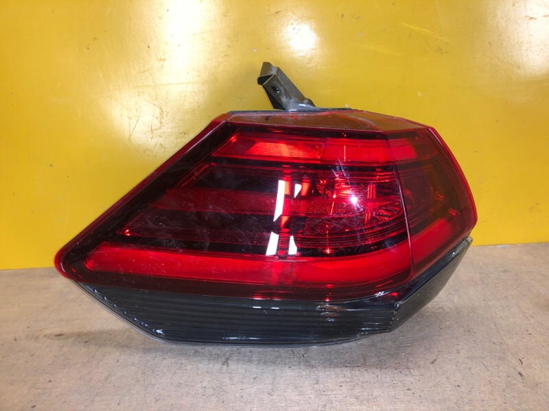 Запчасть фонарь наружный левый NISSAN X-TRAIL/ROGUE T32 13-20 265556FP0A Б/У Фонарь наружный левый NISSAN X-TRAIL/ROGUE T32 13-20 265556FP0A Б/У