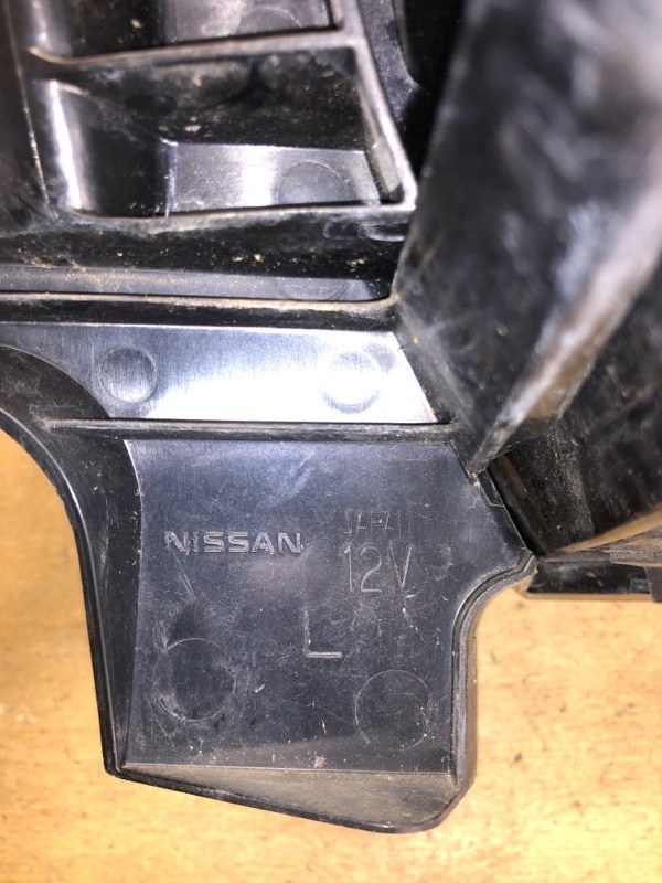 Фонарь наружный левый X-TRAIL/ROGUE T32 13-20 Фонарь наружный левый X-TRAIL/ROGUE T32 13-20