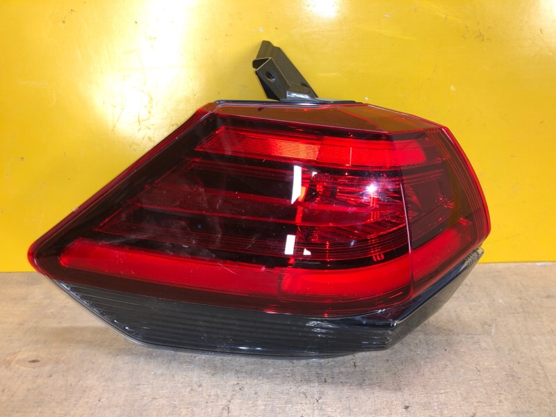 Запчасть фонарь наружный левый NISSAN X-TRAIL/ROGUE T32 13-20 265556FP0A Б/У Фонарь наружный левый NISSAN X-TRAIL/ROGUE T32 13-20 265556FP0A Б/У