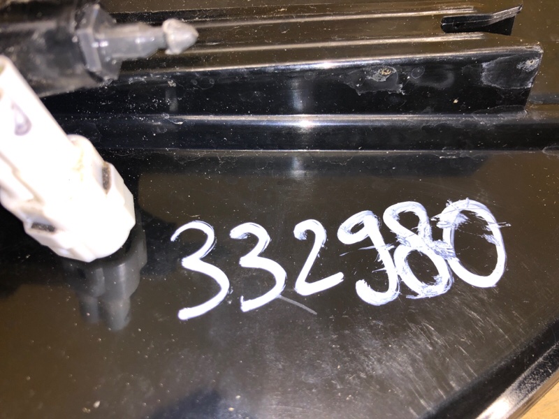 Фонарь наружный левый X-TRAIL/ROGUE T32 13-20 Фонарь наружный левый X-TRAIL/ROGUE T32 13-20