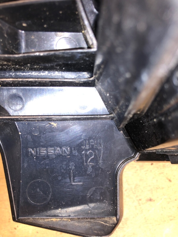 Фонарь наружный левый X-TRAIL/ROGUE T32 13-20 Фонарь наружный левый X-TRAIL/ROGUE T32 13-20