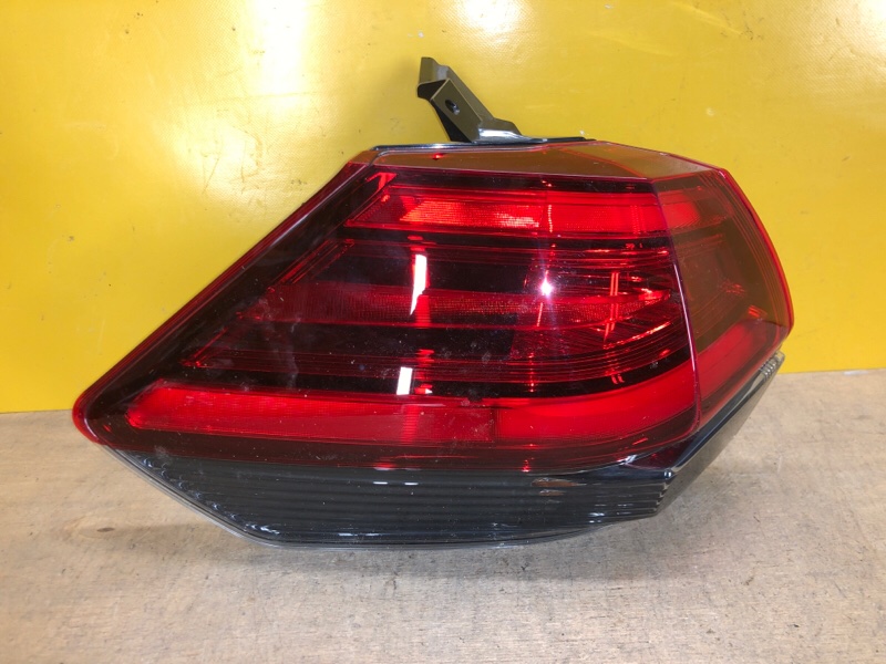 Запчасть фонарь наружный левый NISSAN X-TRAIL/ROGUE T32 13-20 265556FP0A Б/У Фонарь наружный левый NISSAN X-TRAIL/ROGUE T32 13-20 265556FP0A Б/У