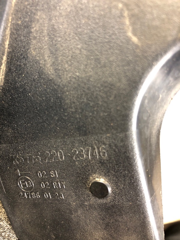 Фонарь наружный левый X-TRAIL/ROGUE T32 13-20 Фонарь наружный левый X-TRAIL/ROGUE T32 13-20