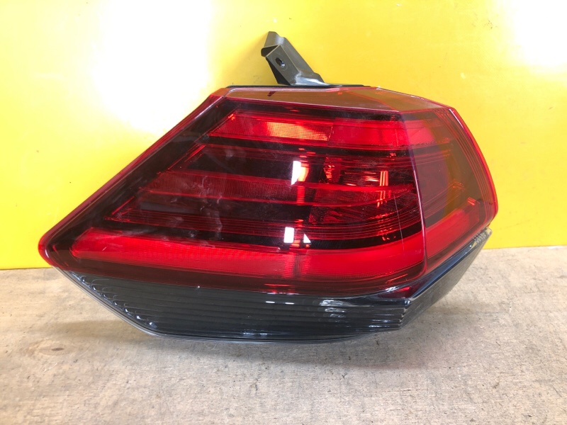 Запчасть фонарь наружный левый NISSAN X-TRAIL/ROGUE T32 13-20 265556FP0A Б/У Фонарь наружный левый NISSAN X-TRAIL/ROGUE T32 13-20 265556FP0A Б/У