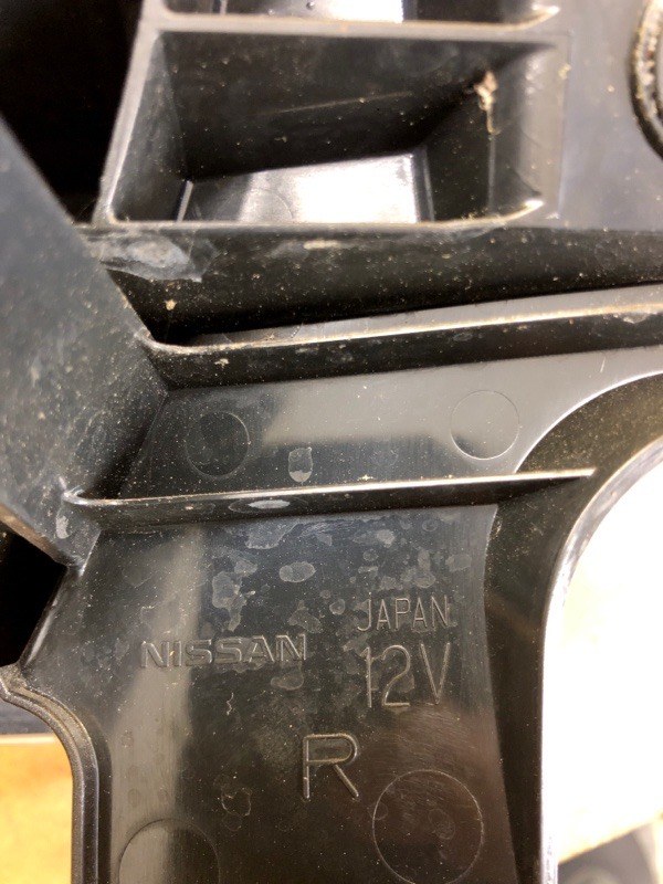 Фонарь наружный правый X-TRAIL/ROGUE T32 13-20 Фонарь наружный правый X-TRAIL/ROGUE T32 13-20