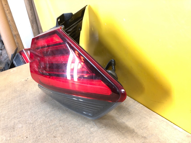 Фонарь наружный правый X-TRAIL/ROGUE T32 13-20 Фонарь наружный правый X-TRAIL/ROGUE T32 13-20