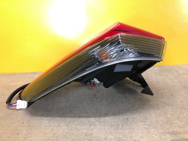 Фонарь наружный левый X-TRAIL/ROGUE T32 13-20 Фонарь наружный левый X-TRAIL/ROGUE T32 13-20