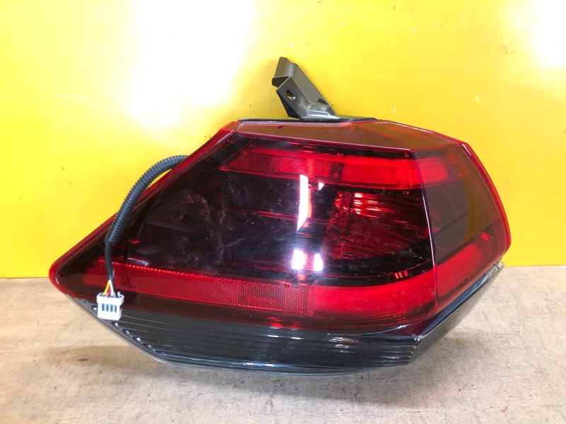 Запчасть фонарь наружный левый NISSAN X-TRAIL/ROGUE T32 13-20 265556FP0A Б/У Фонарь наружный левый NISSAN X-TRAIL/ROGUE T32 13-20 265556FP0A Б/У