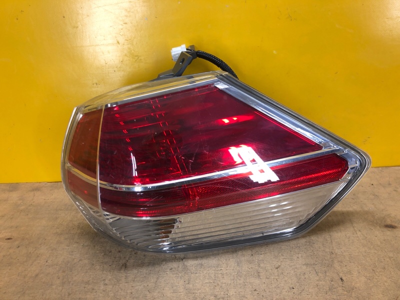 Запчасть фонарь наружный правый NISSAN X-TRAIL/ROGUE T32 13-20 26550-4BA0A Б/У Фонарь наружный правый NISSAN X-TRAIL/ROGUE T32 13-20 26550-4BA0A Б/У