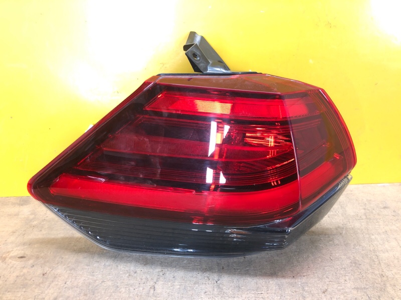 Запчасть фонарь наружный левый NISSAN X-TRAIL/ROGUE T32 13-20 265556FP0A Б/У Фонарь наружный левый NISSAN X-TRAIL/ROGUE T32 13-20 265556FP0A Б/У