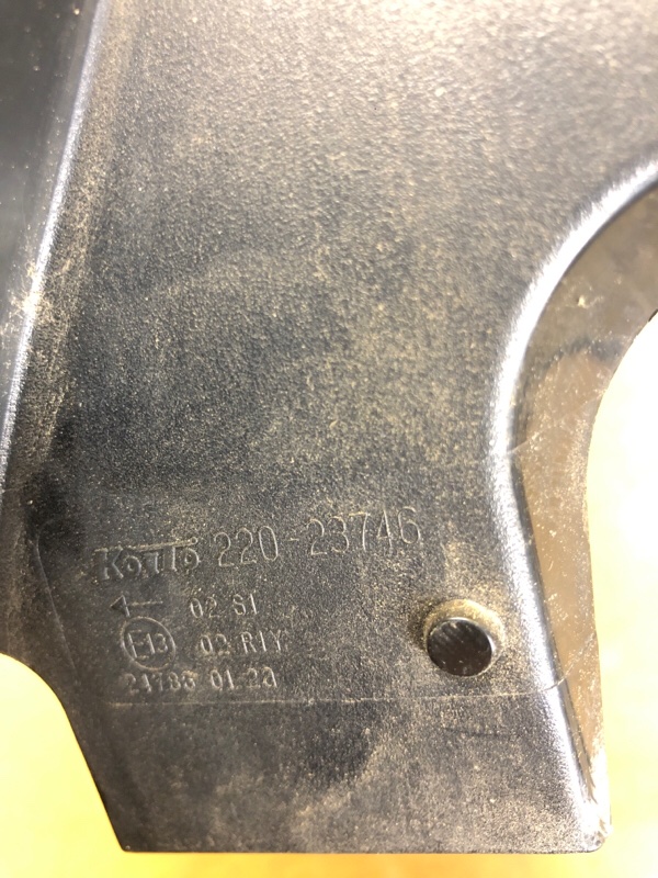 Фонарь наружный левый X-TRAIL/ROGUE T32 13-20 Фонарь наружный левый X-TRAIL/ROGUE T32 13-20