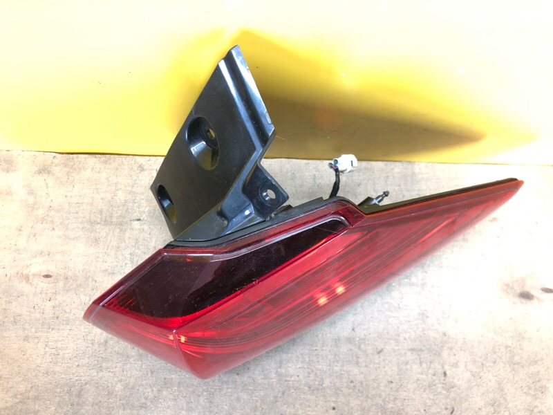 Фонарь наружный правый X-TRAIL/ROGUE T32 13-20 Фонарь наружный правый X-TRAIL/ROGUE T32 13-20