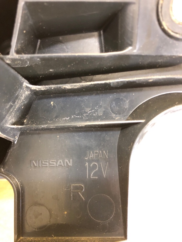 Фонарь наружный правый X-TRAIL/ROGUE T32 13-20 Фонарь наружный правый X-TRAIL/ROGUE T32 13-20