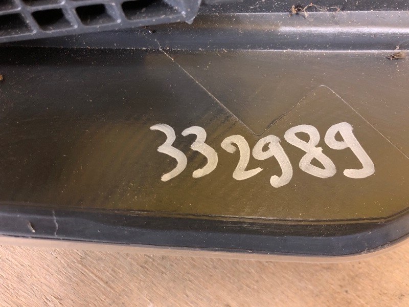 Фонарь наружный левый X-TRAIL/ROGUE T32 13-20 Фонарь наружный левый X-TRAIL/ROGUE T32 13-20