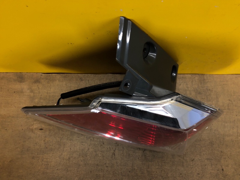 Фонарь наружный левый X-TRAIL/ROGUE T32 13-20 Фонарь наружный левый X-TRAIL/ROGUE T32 13-20