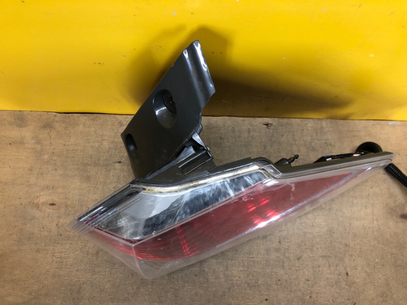 Фонарь наружный правый X-TRAIL/ROGUE T32 13-20 Фонарь наружный правый X-TRAIL/ROGUE T32 13-20