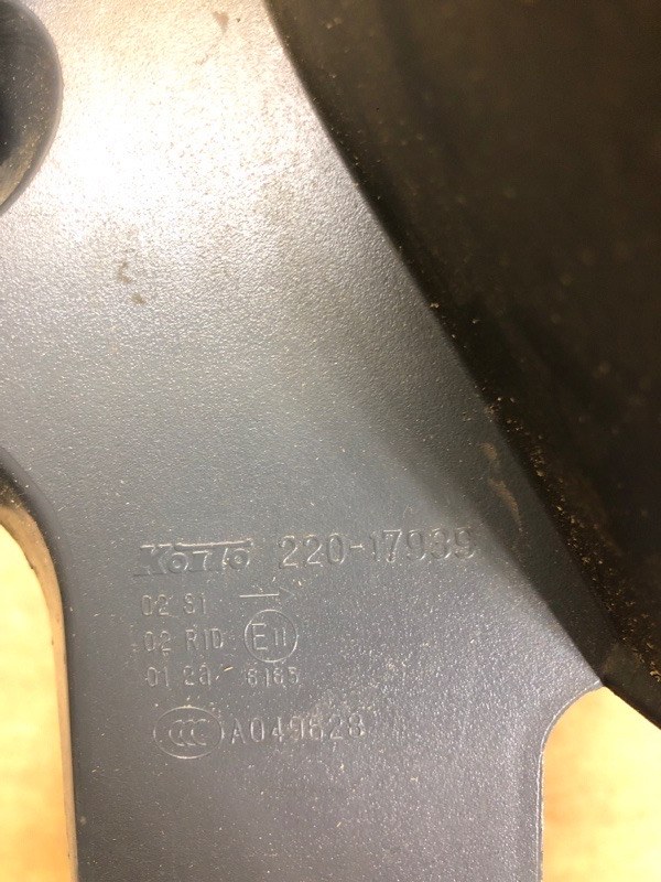 Фонарь наружный правый X-TRAIL/ROGUE T32 13-20 Фонарь наружный правый X-TRAIL/ROGUE T32 13-20