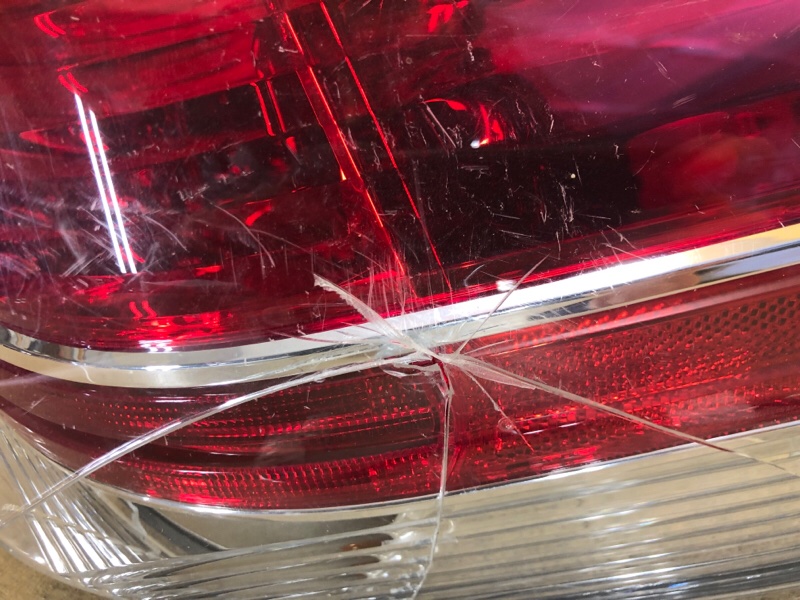 Фонарь наружный правый X-TRAIL/ROGUE T32 13-20 Фонарь наружный правый X-TRAIL/ROGUE T32 13-20