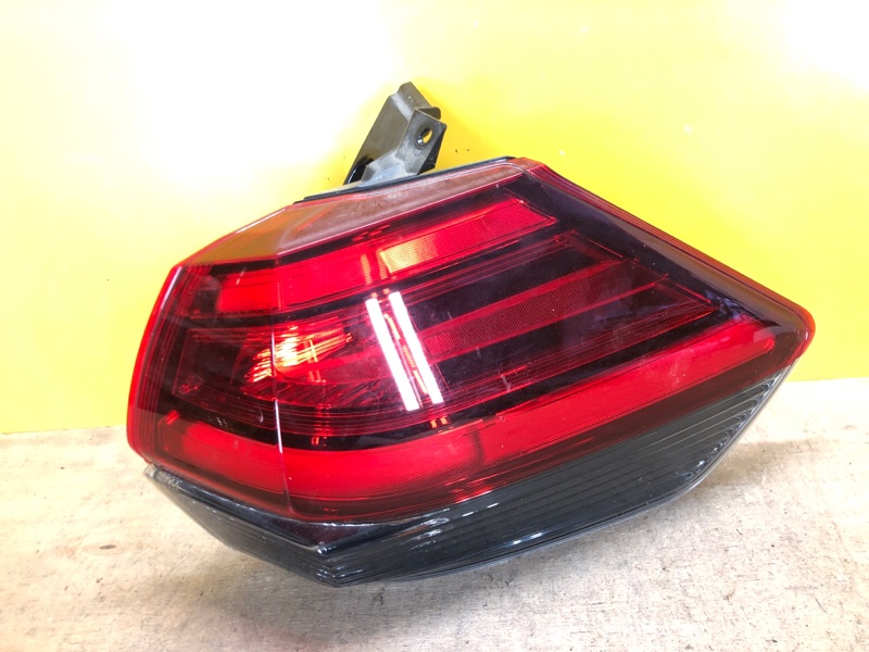 Запчасть фонарь наружный правый NISSAN X-TRAIL/ROGUE T32 13-20 265506FP0A Б/У Фонарь наружный правый NISSAN X-TRAIL/ROGUE T32 13-20 265506FP0A Б/У