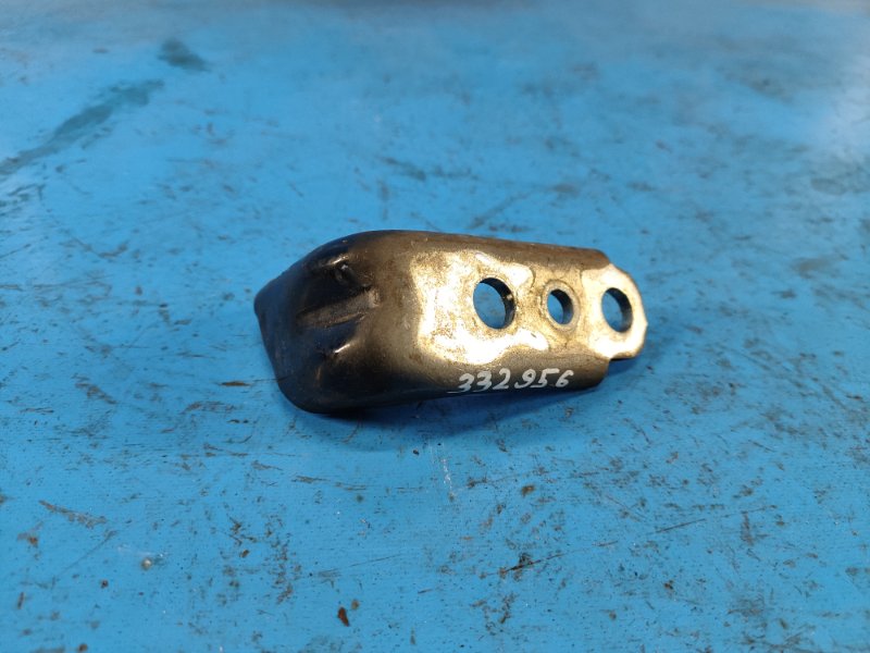 Запчасть петля двери передняя левая FORD MUSTANG 15- 2017 3.7 C37PDED FR3Z-6322801-A Б/У Петля двери передняя левая FORD MUSTANG 15- 2017 3.7 C37PDED FR3Z-6322801-A Б/У