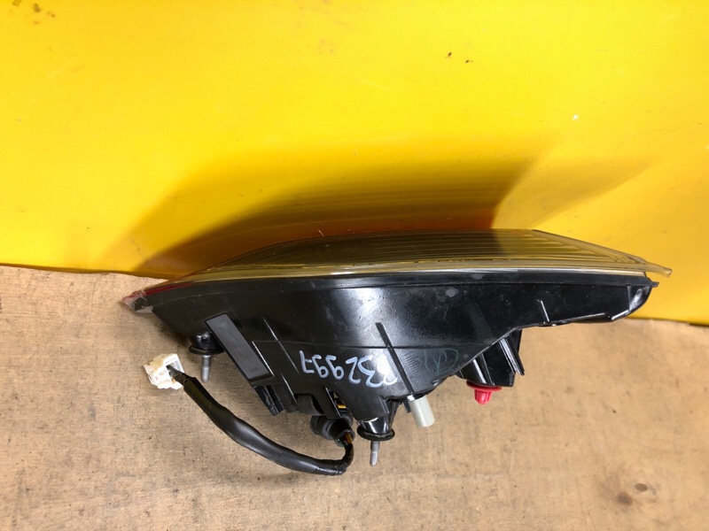 Фонарь внутренний правый X-TRAIL/ROGUE T32 13-20